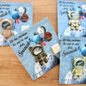 Ricordo Spaziale – Cartoncino Personalizzato con Astronauta e Cioccolatino